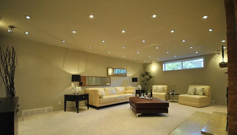 بهترین تجهیزات دکوراسیون برای تغییر سریع منزل کدام اند؟ 5 انتخاب اشتباه در روشنایی فضای پذیرایی