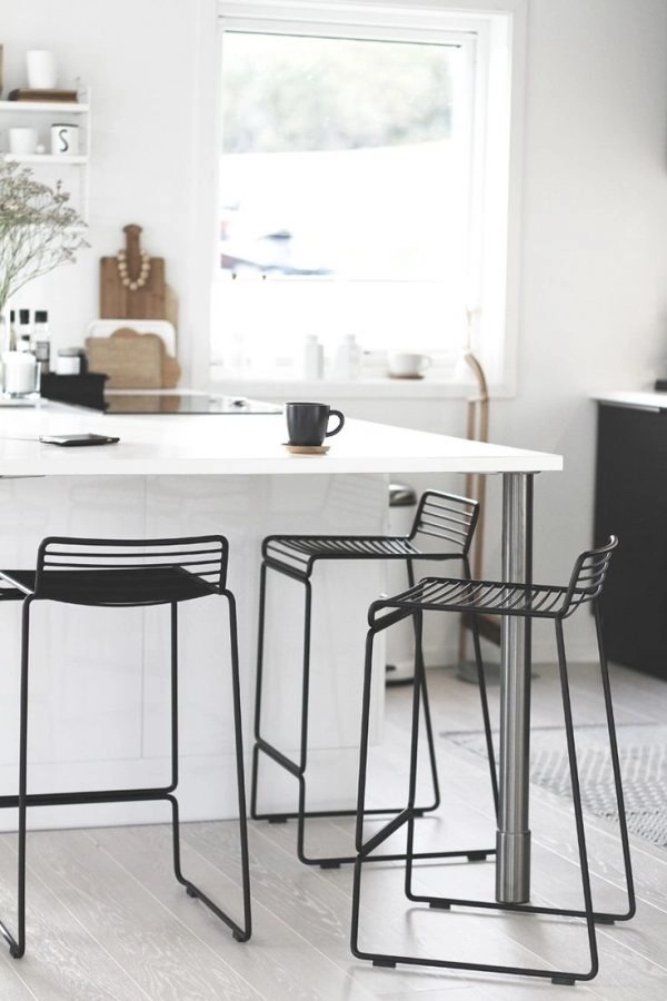 صندلی کانتر در سبک مدرن