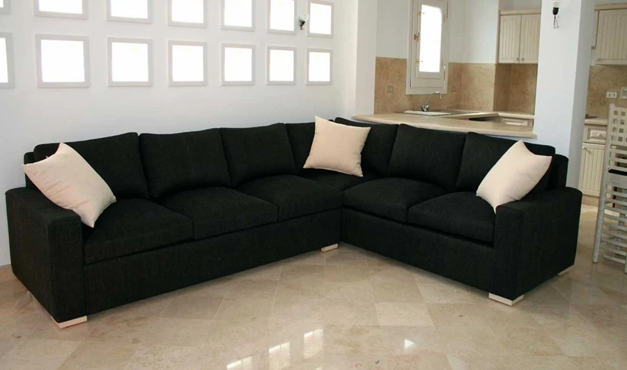 رنگ مبلمان مشکی