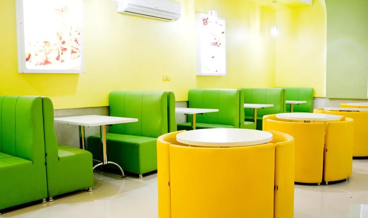 انتخاب مبلمان مناسب برای کافی شاپ