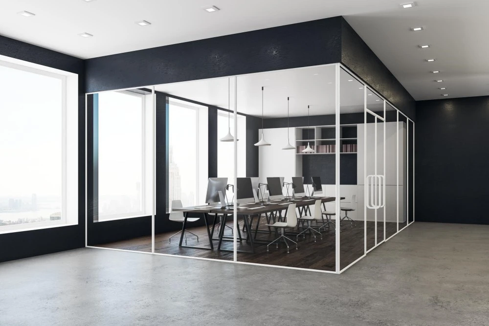 ویژگی‌های پارتیشن شیشه ای شفاف