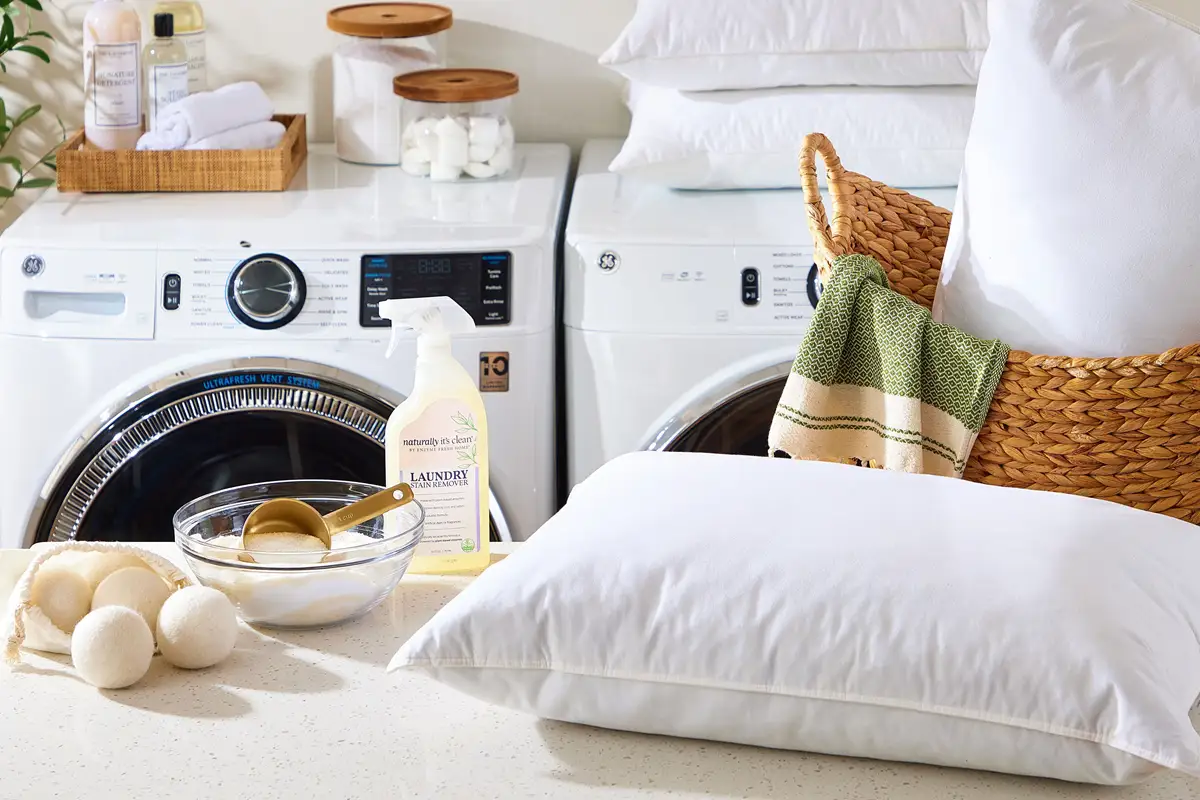 هر چند وقت یکبار باید بالش ها را عوض کنیم؟ راهنمای کامل تعویض بالش! 4 5 روش برای نگهداری بهتر از بالش ها