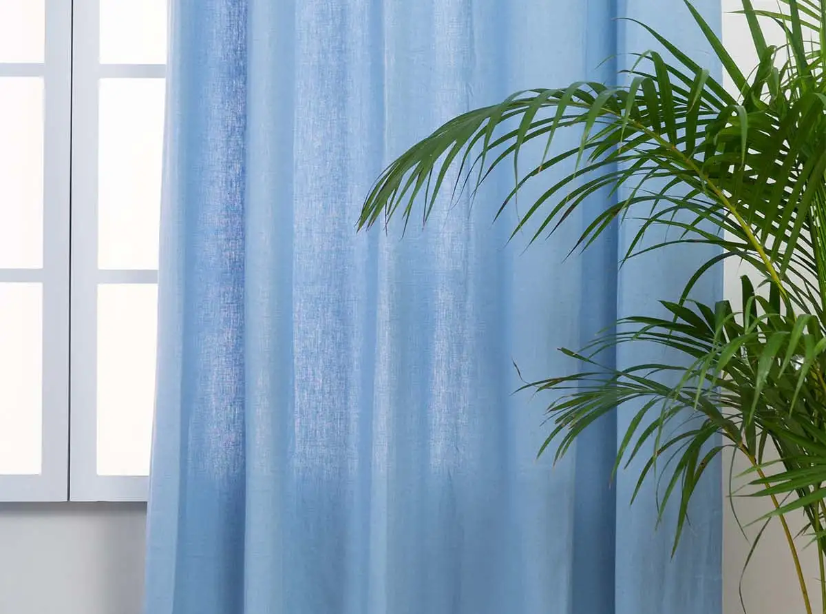 انتخاب رنگ پرده بر اساس سن کودک