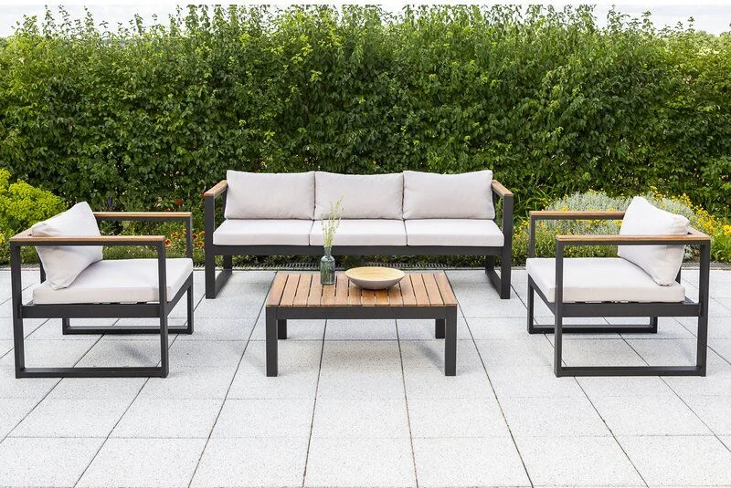 مبلمان باغی