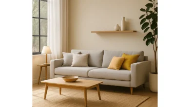 چه رنگهایی برای مبل همیشه مد هستند؟ انتخاب رنگهای بیزمان در دکوراسیون خانه 50 چه رنگهایی برای مبل همیشه مد هستند؟ انتخاب رنگهای بیزمان در دکوراسیون خانه